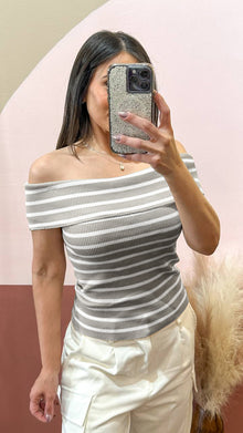  jenifer gray top